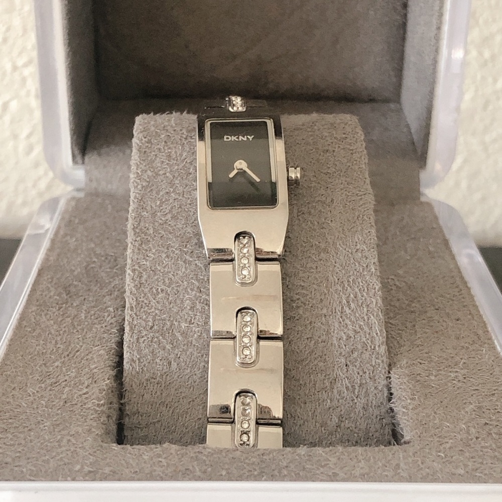 DKNY women bracelet watch stainless steel quartz watch